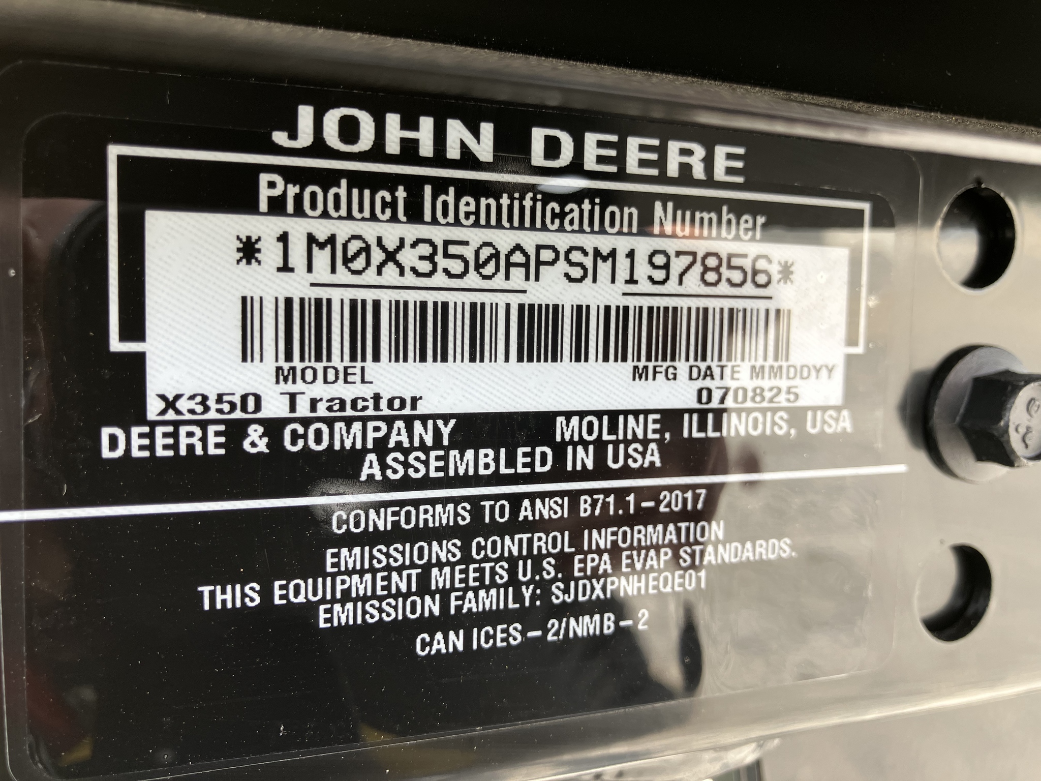 2025 John Deere X350 Image 11