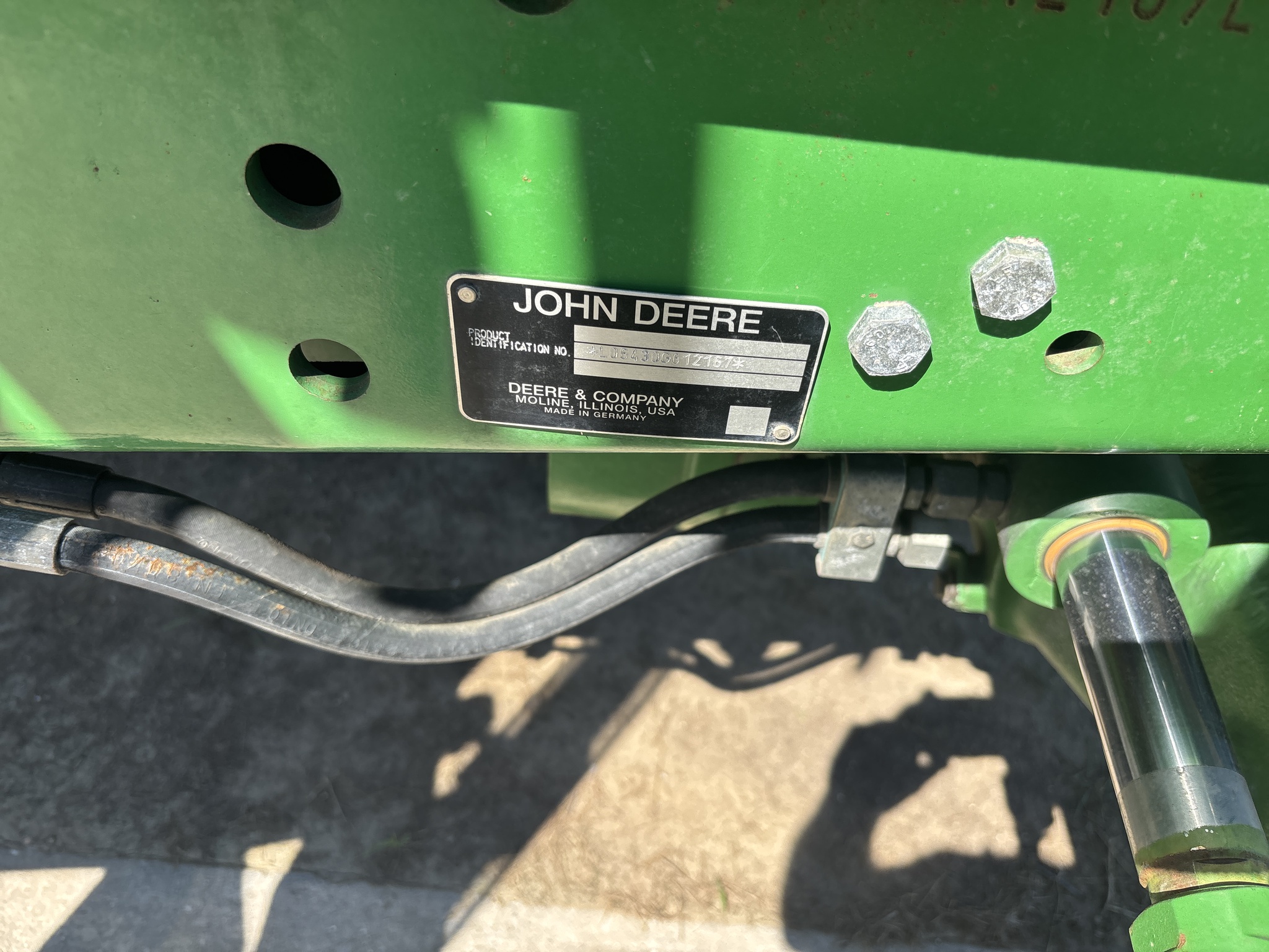 2009 John Deere 6430 Image 11