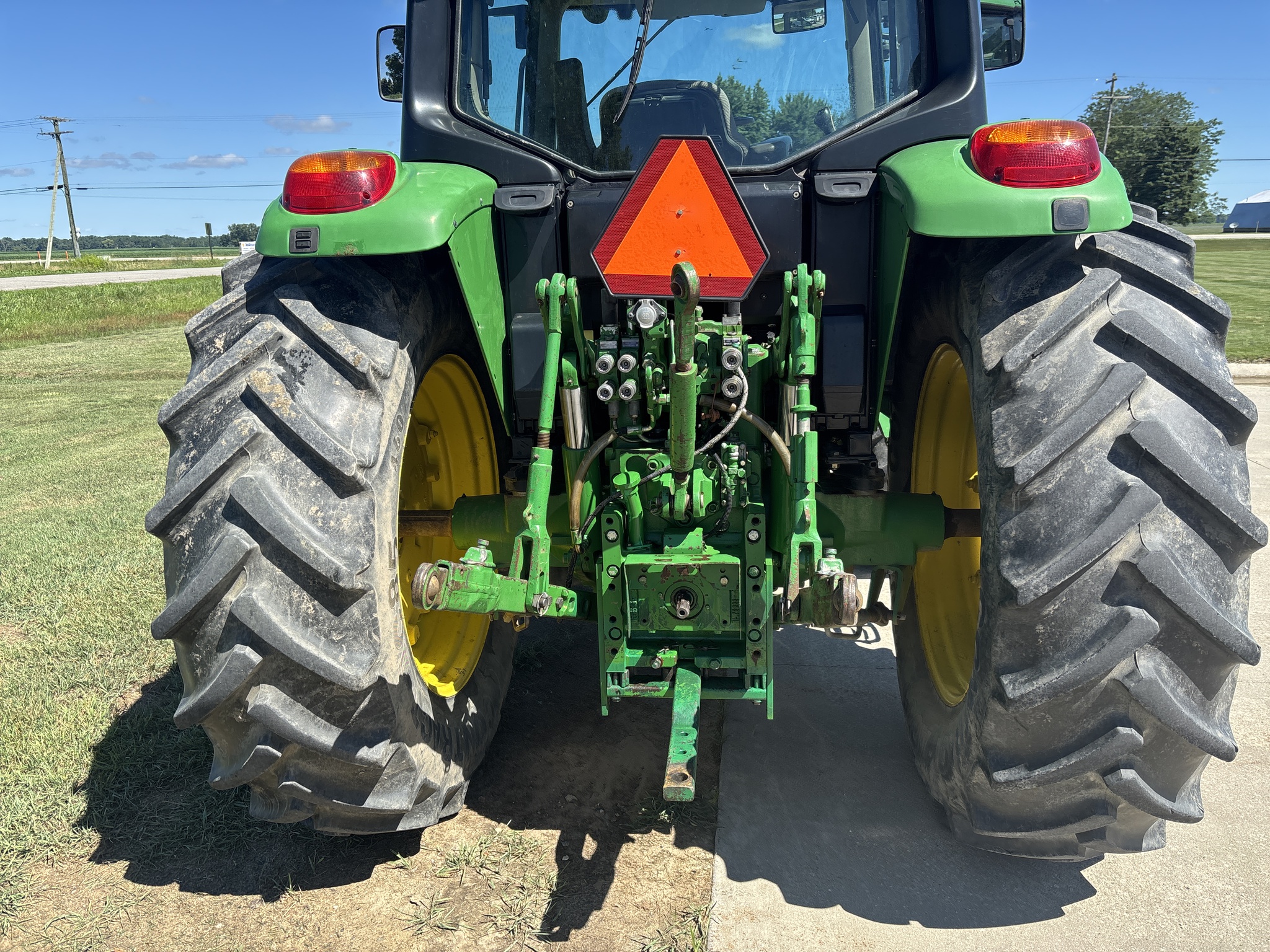 2009 John Deere 6430 Image 21