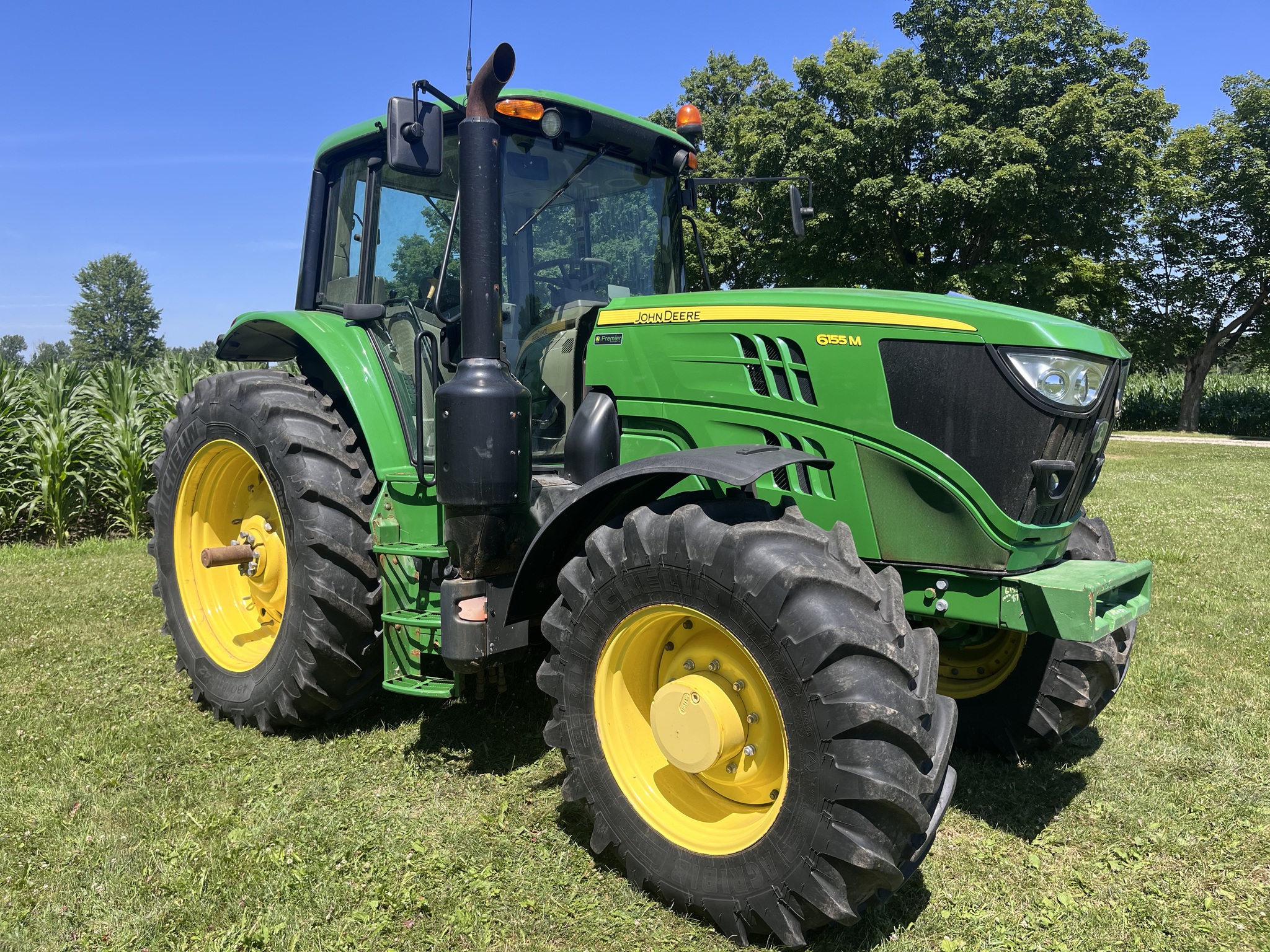 2019 John Deere 6155M Image 1