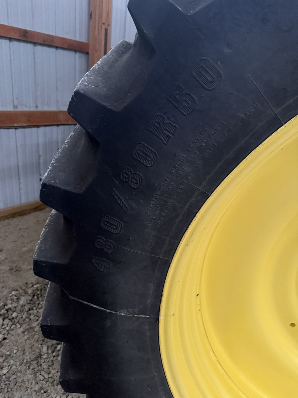 2010 John Deere 8270R Image 6