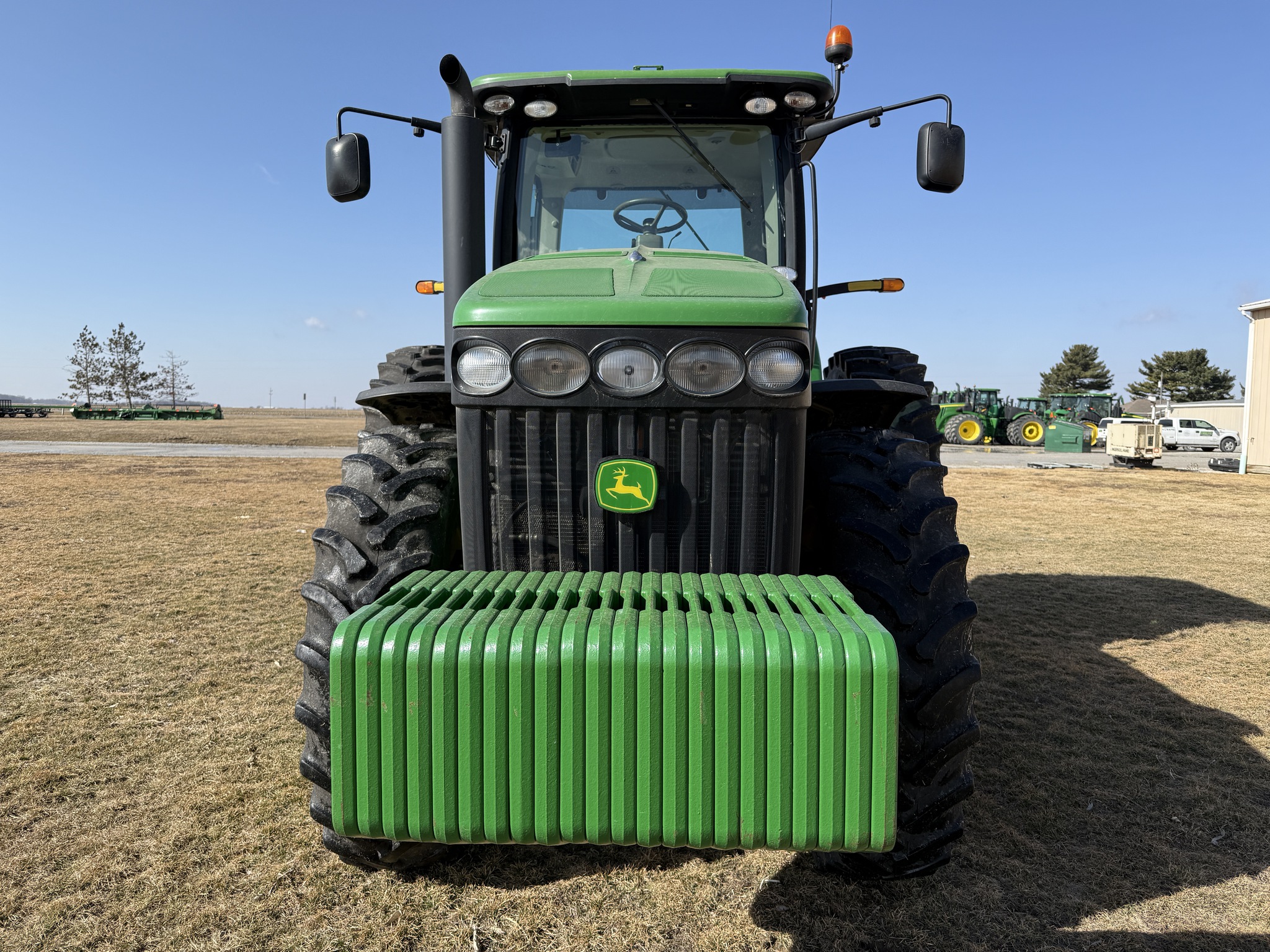 2010 John Deere 8270R Image 10