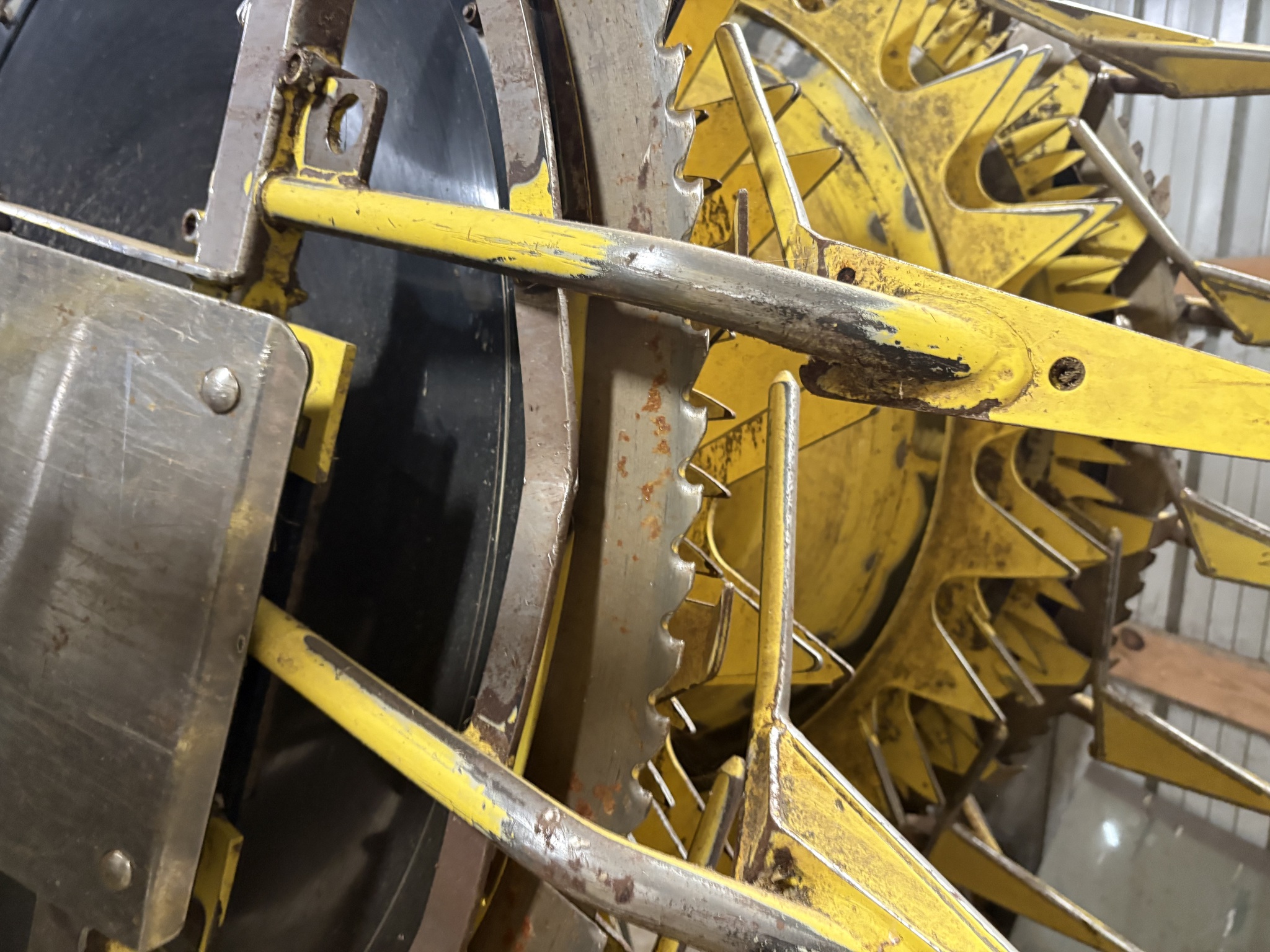 2022 John Deere 772 Image 9