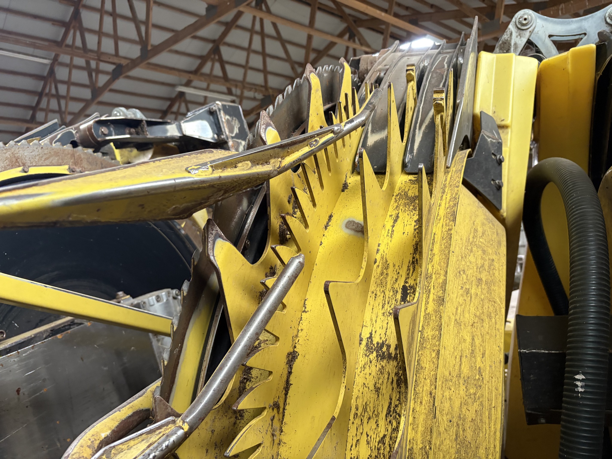 2022 John Deere 772 Image 15