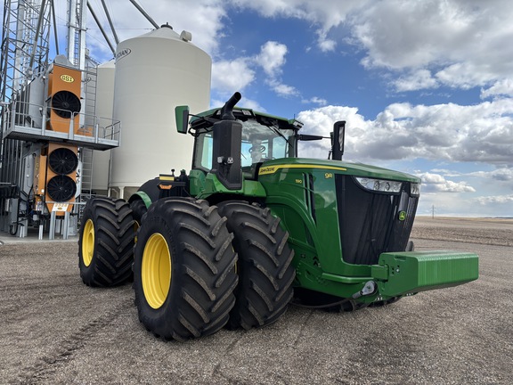 Used 2022 John Deere 9R 590 Articulated 4WD Tractors at Horizon Ag & Turf in Wetaskiwin, AB - Photo6