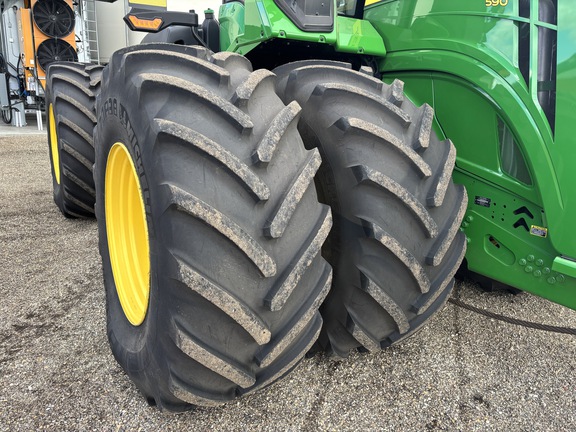 Used 2022 John Deere 9R 590 Articulated 4WD Tractors at Horizon Ag & Turf in Wetaskiwin, AB - Photo10