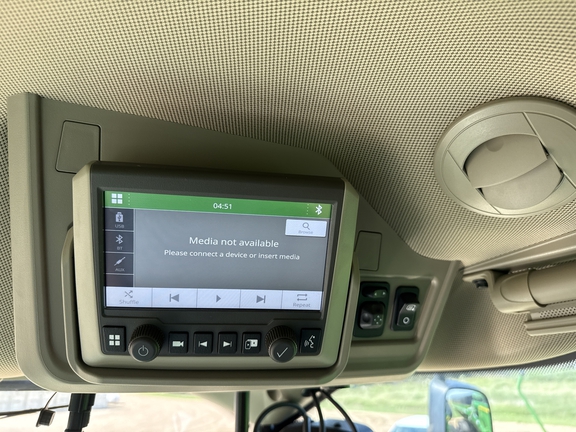 2024 John Deere X9 1000 - Photo15