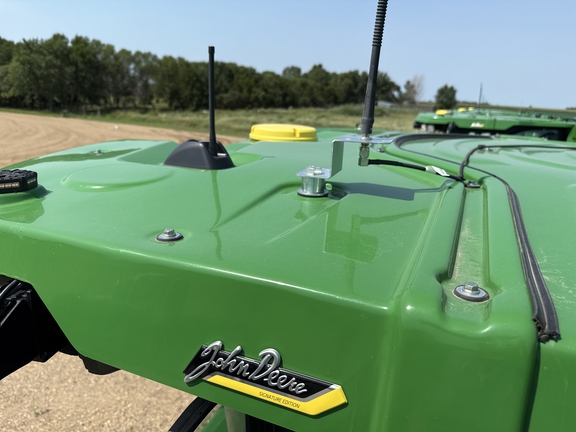 2024 John Deere X9 1000 - Photo12