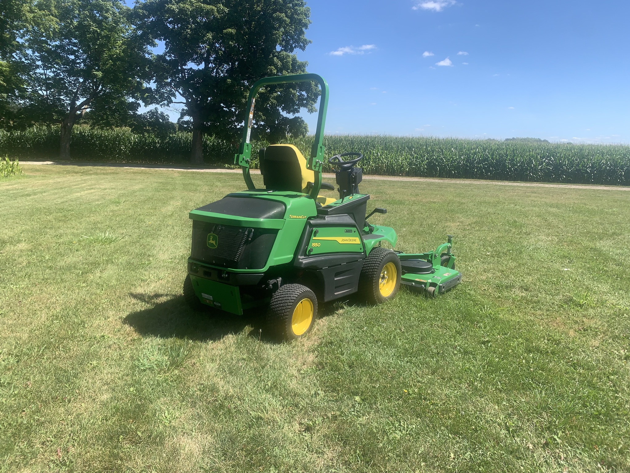 2023 John Deere 1550 Image 4