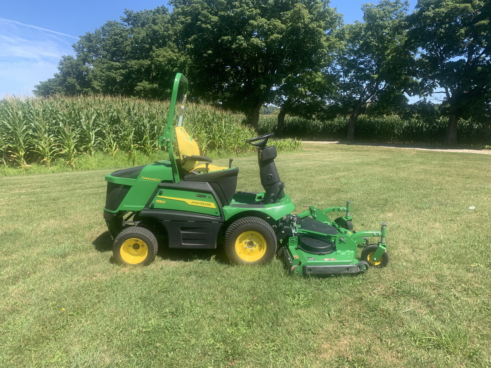 2023 John Deere 1550 Image 5
