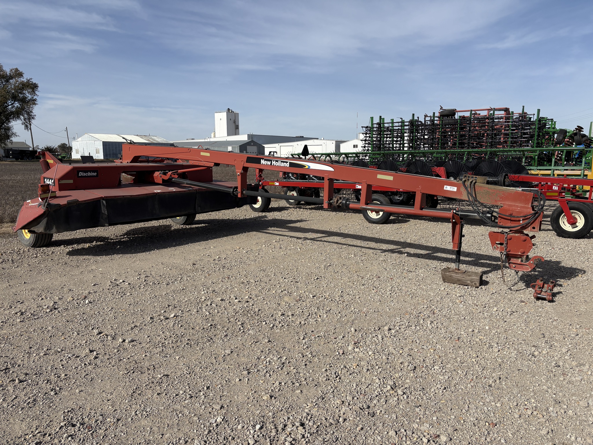 2008 New Holland 1441 Image 3