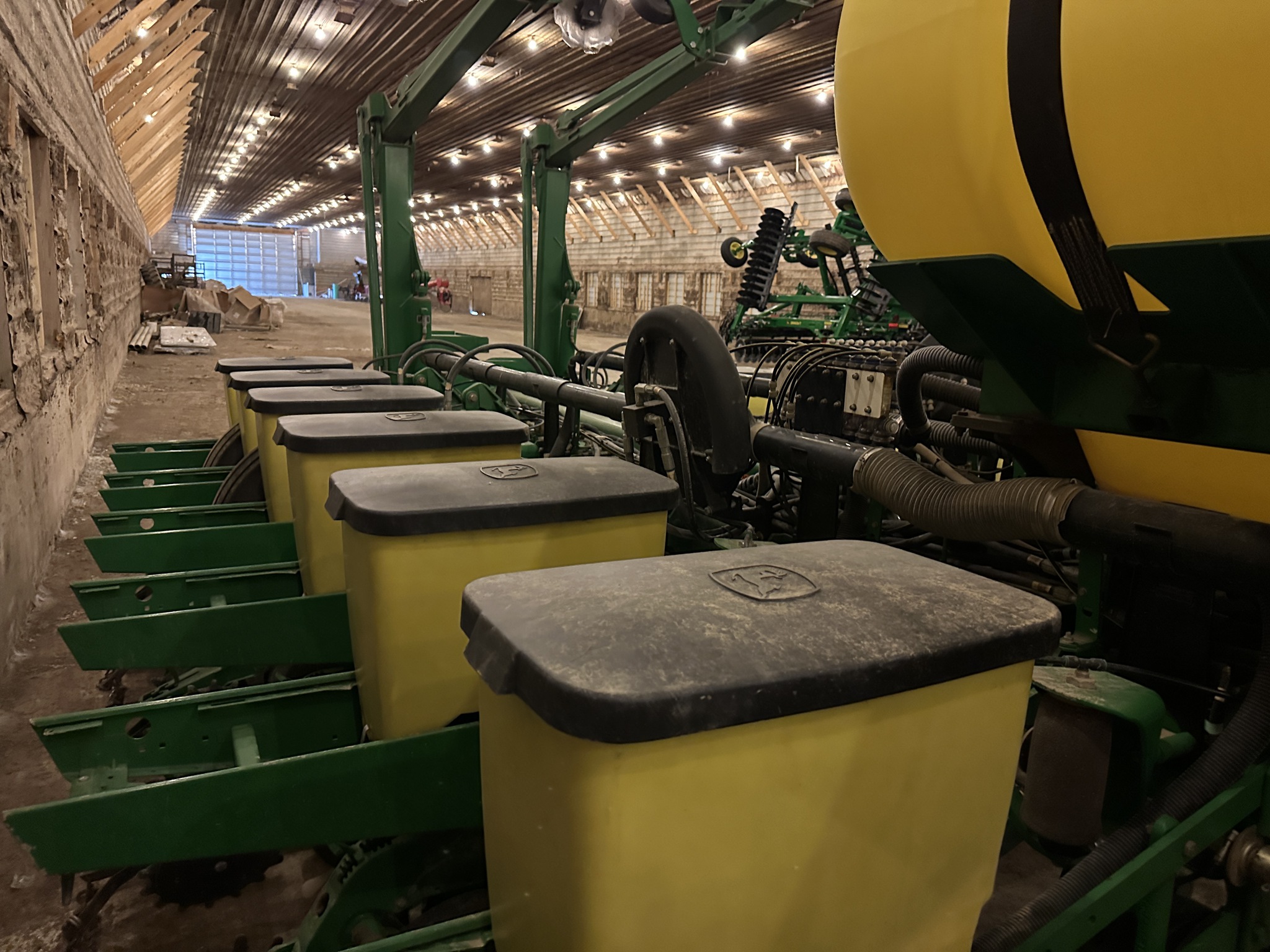 2012 John Deere 1770NT Image 9