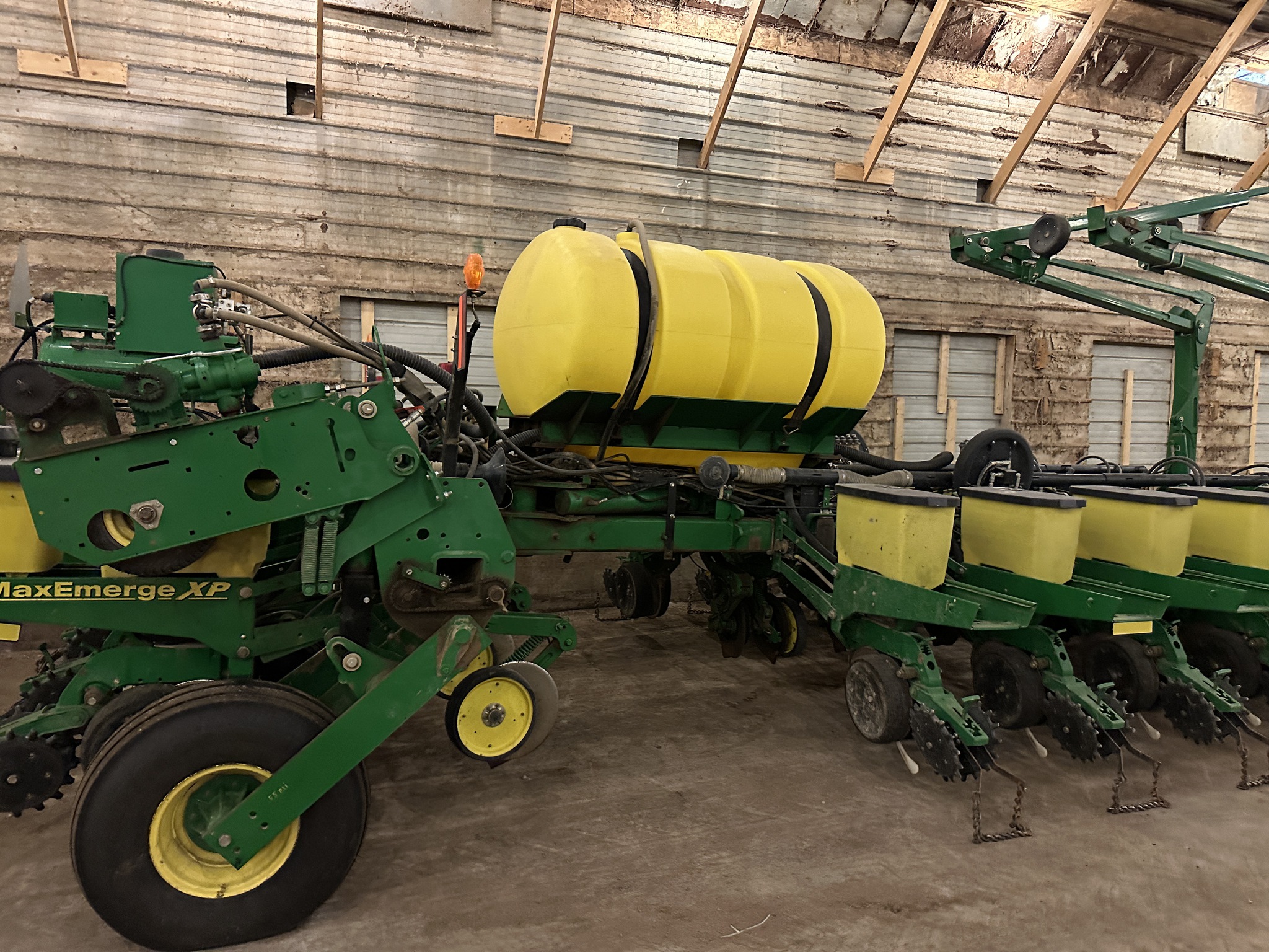 2012 John Deere 1770NT Image 2