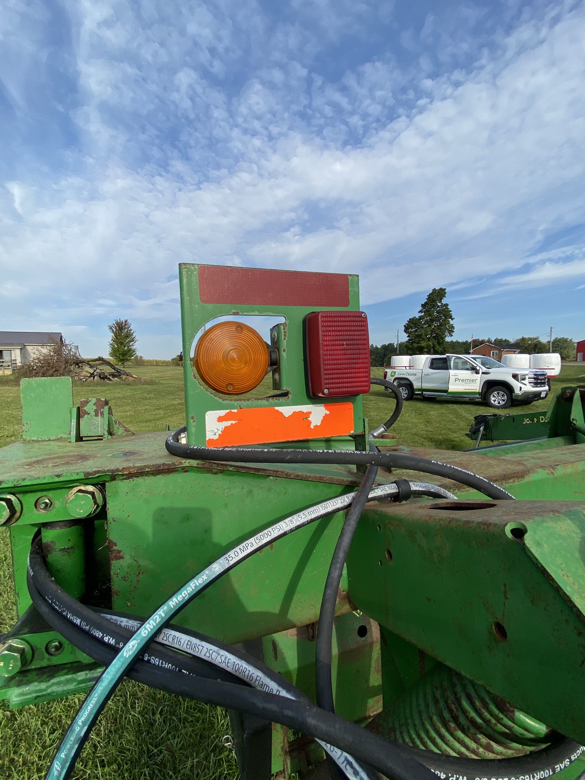 1999 John Deere 925 Image 9