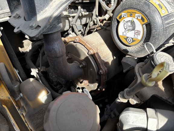 Used 2016 John Deere 323E Compact Track Loaders at Koenig Equipment in Richmond, IN - Photo11