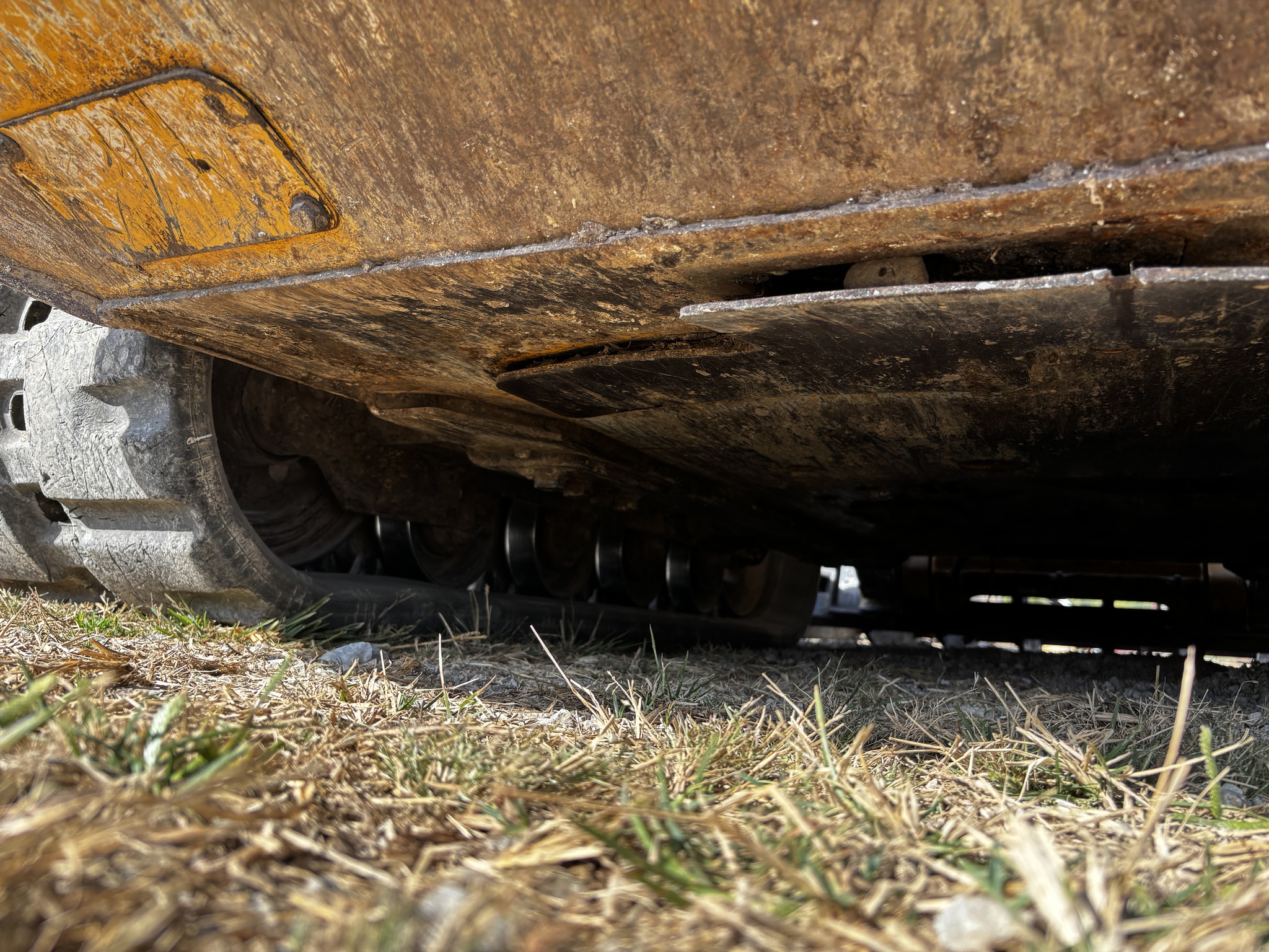 Used 2016 John Deere 323E Compact Track Loaders at Koenig Equipment in Richmond, IN - PhotoXL13