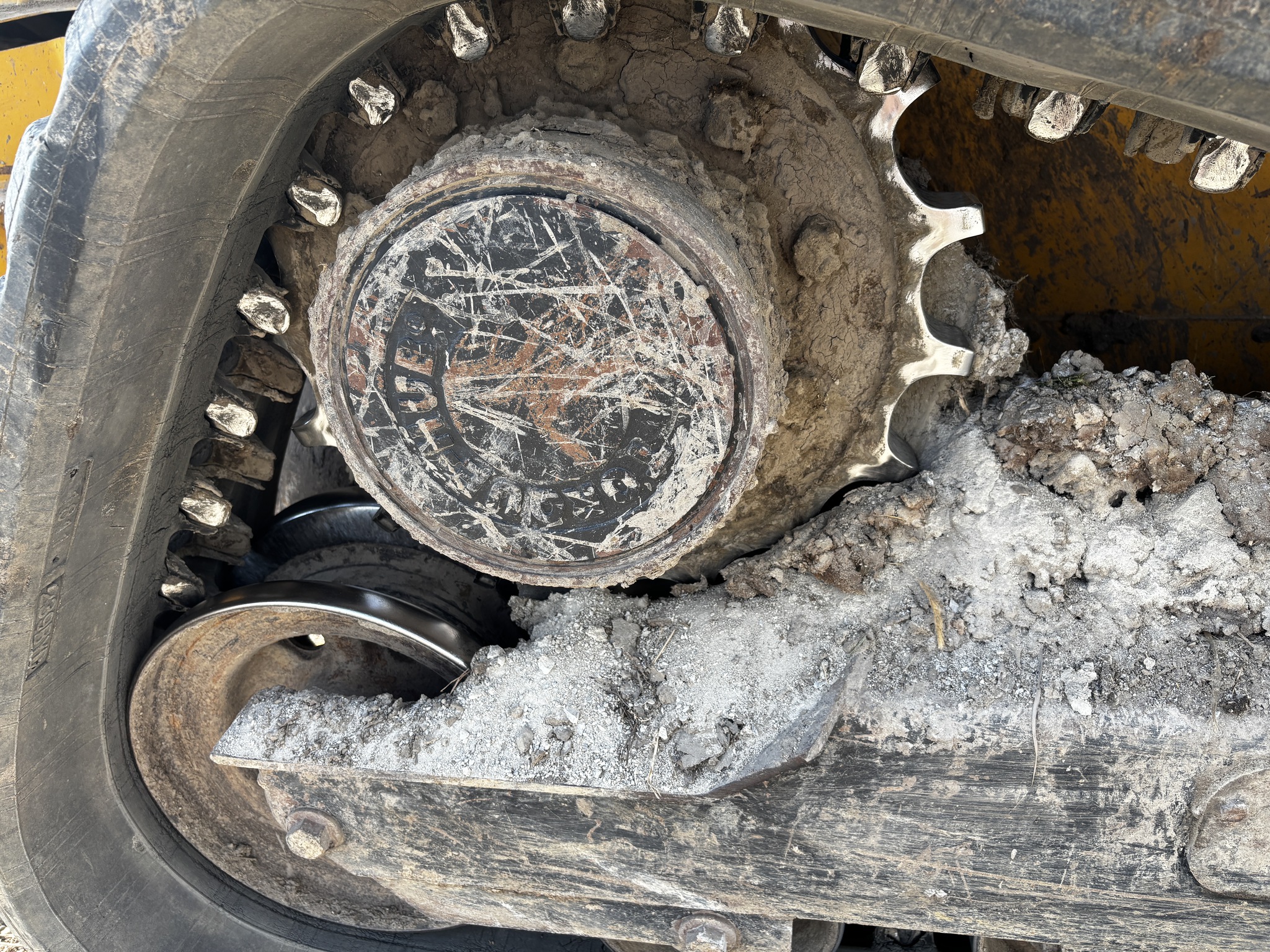 Used 2016 John Deere 323E Compact Track Loaders at Koenig Equipment in Richmond, IN - PhotoXL15