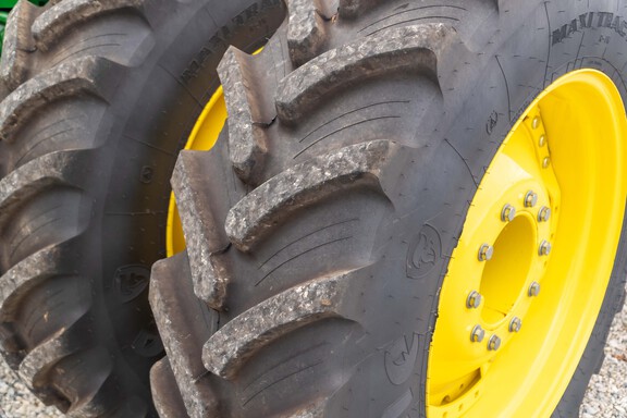 Used 2025 John Deere 8R 340 Row Crop Tractors at Koenig Equipment in Urbana, OH - Photo12