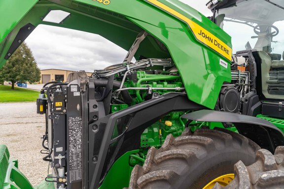 Used 2025 John Deere 8R 340 Row Crop Tractors at Koenig Equipment in Urbana, OH - Photo22