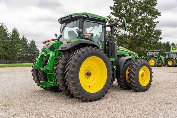 Used 2025 John Deere 8R 340 Row Crop Tractors at Koenig Equipment in Urbana, OH - Photo4