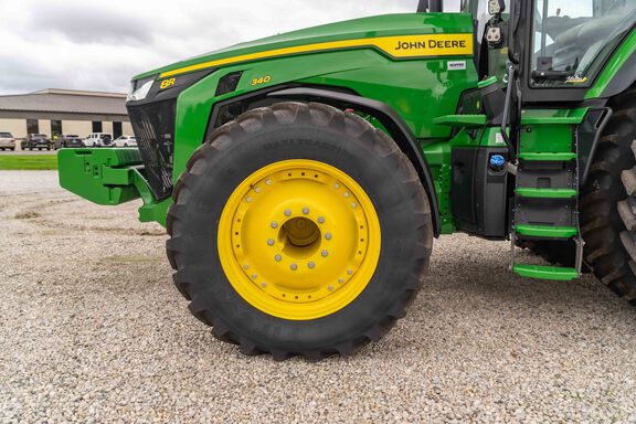 Used 2025 John Deere 8R 340 Row Crop Tractors at Koenig Equipment in Urbana, OH - Photo8