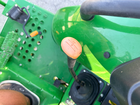 2022 John-Deere 5055E