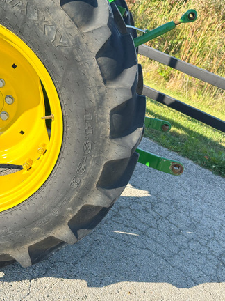 2022 John-Deere 5055E