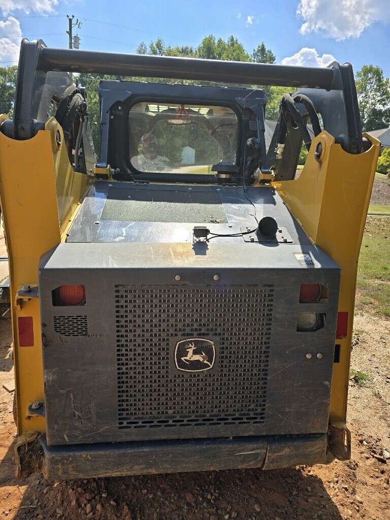 2020 John Deere 317G Image 4