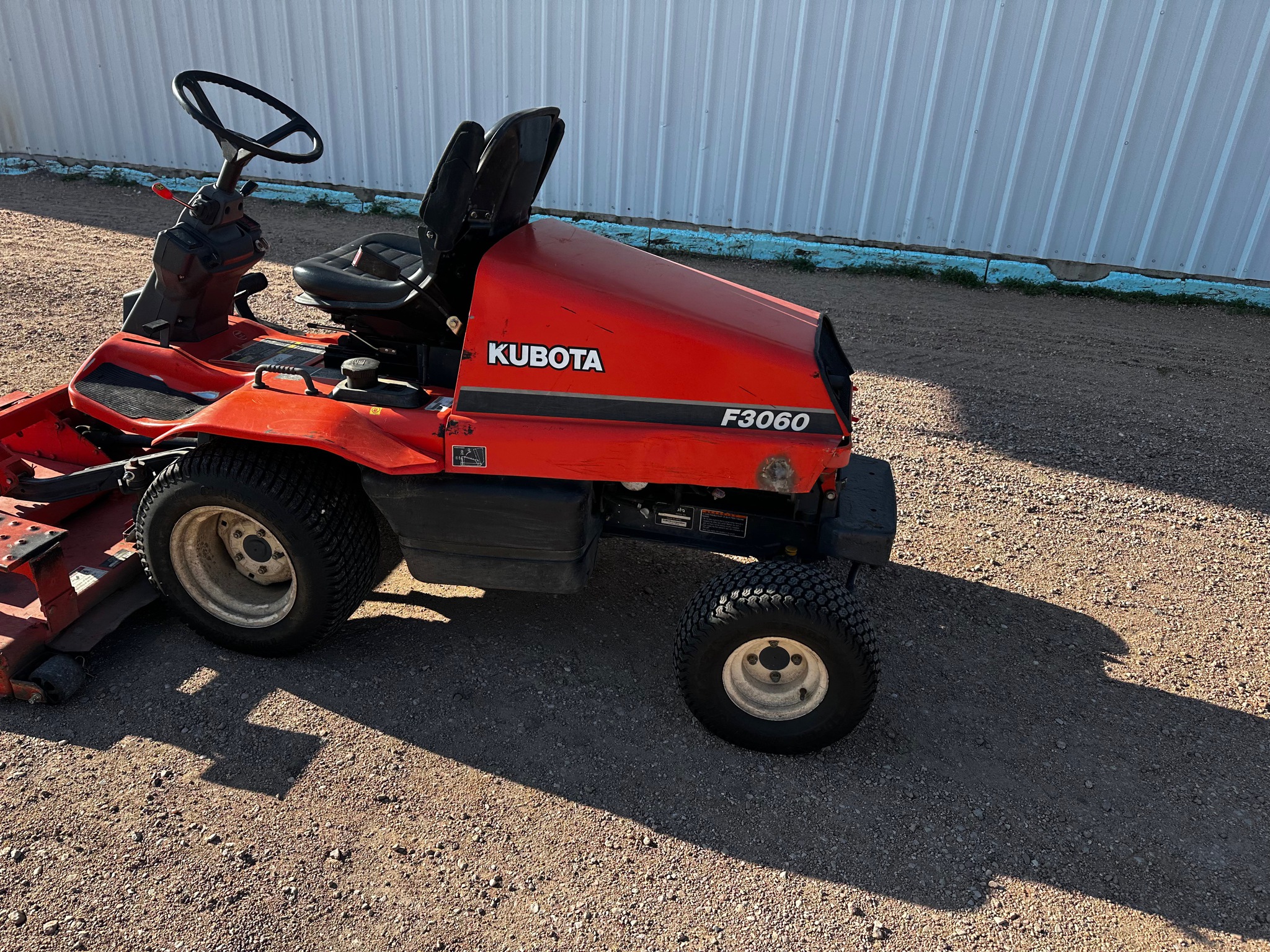 Kubota F3060 Image 3