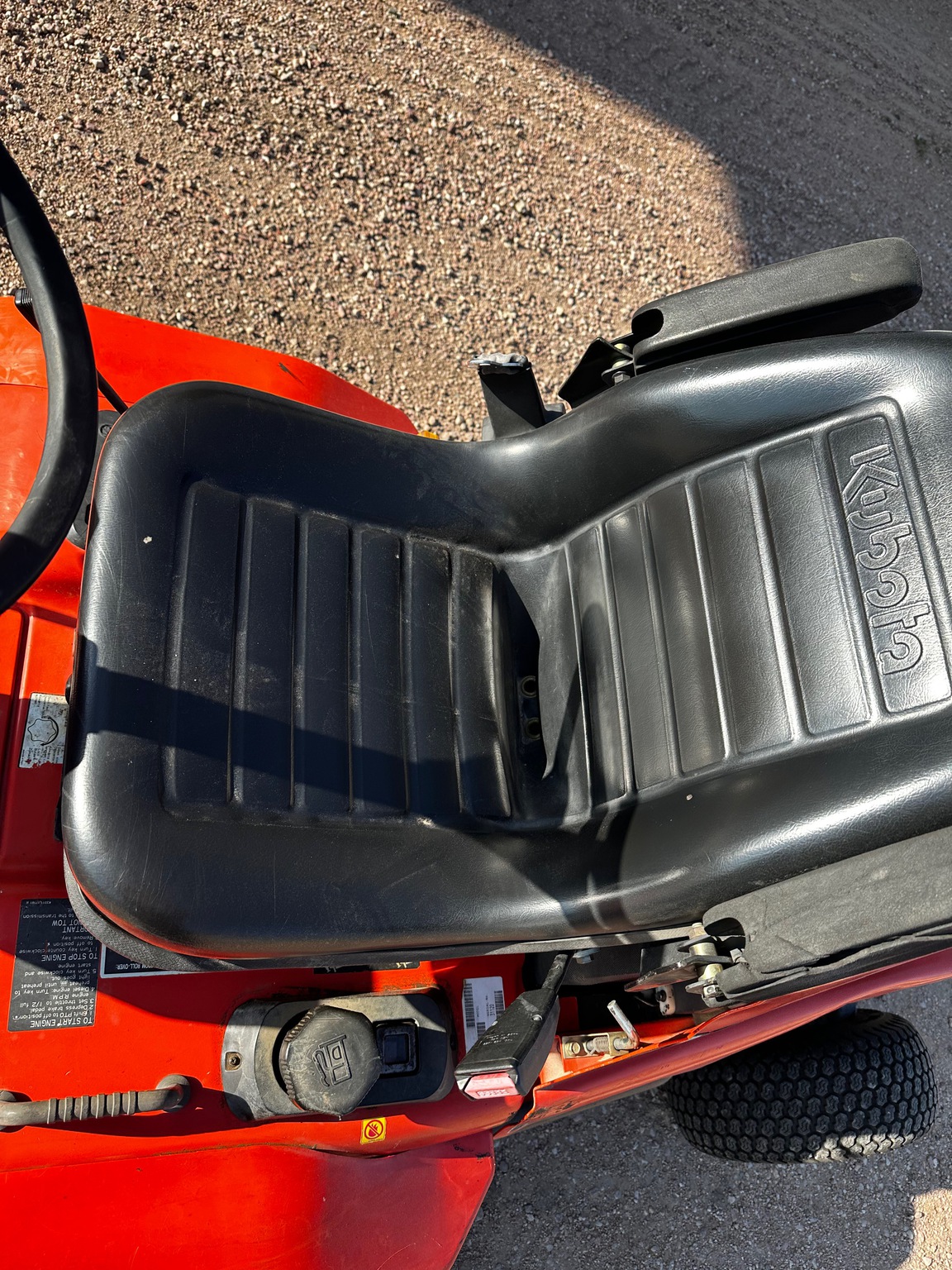 Kubota F3060 Image 10
