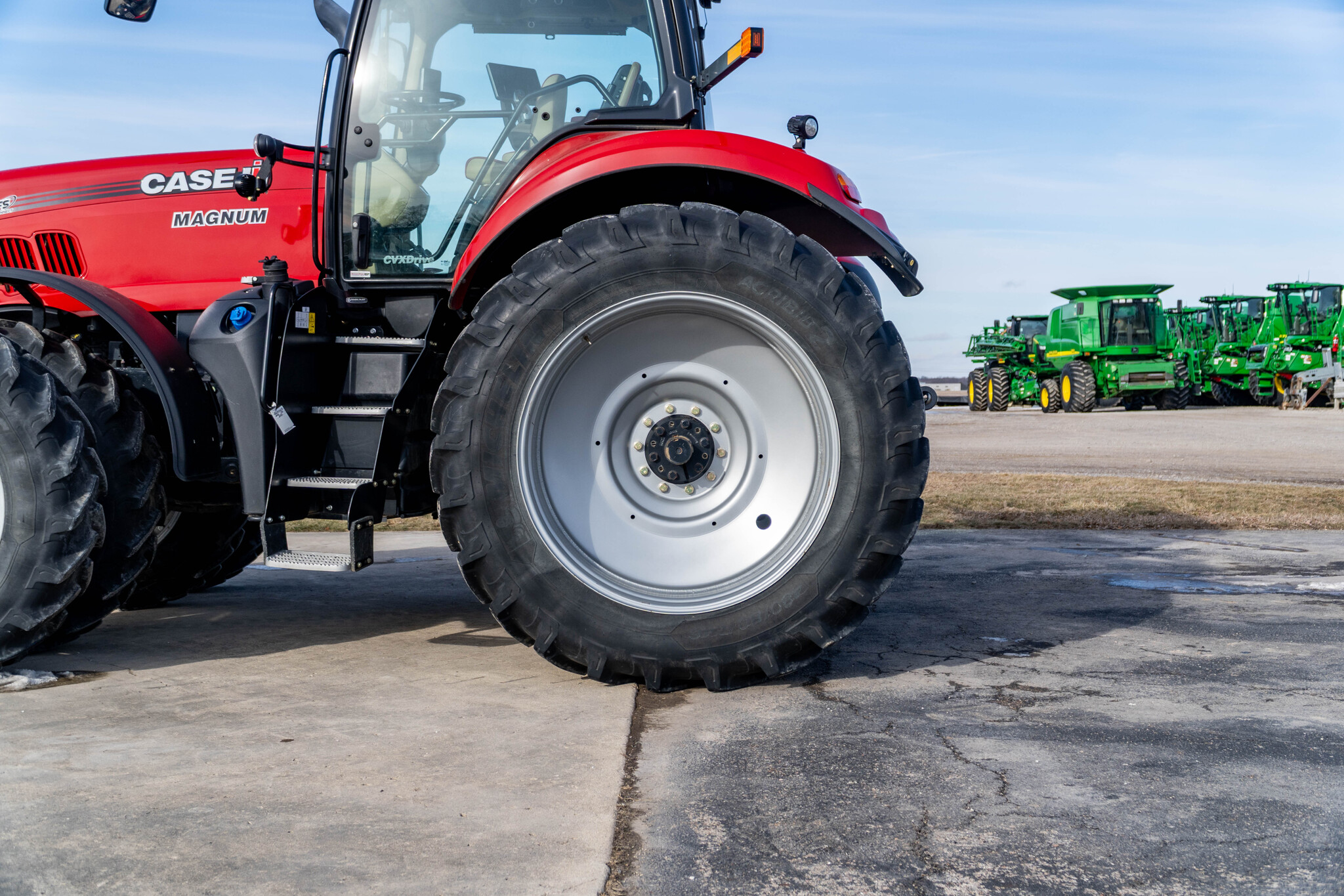Used 2021 Case IH Magnum 240 CVX Row Crop Tractors at Koenig Equipment in Anna, OH - PhotoXL9