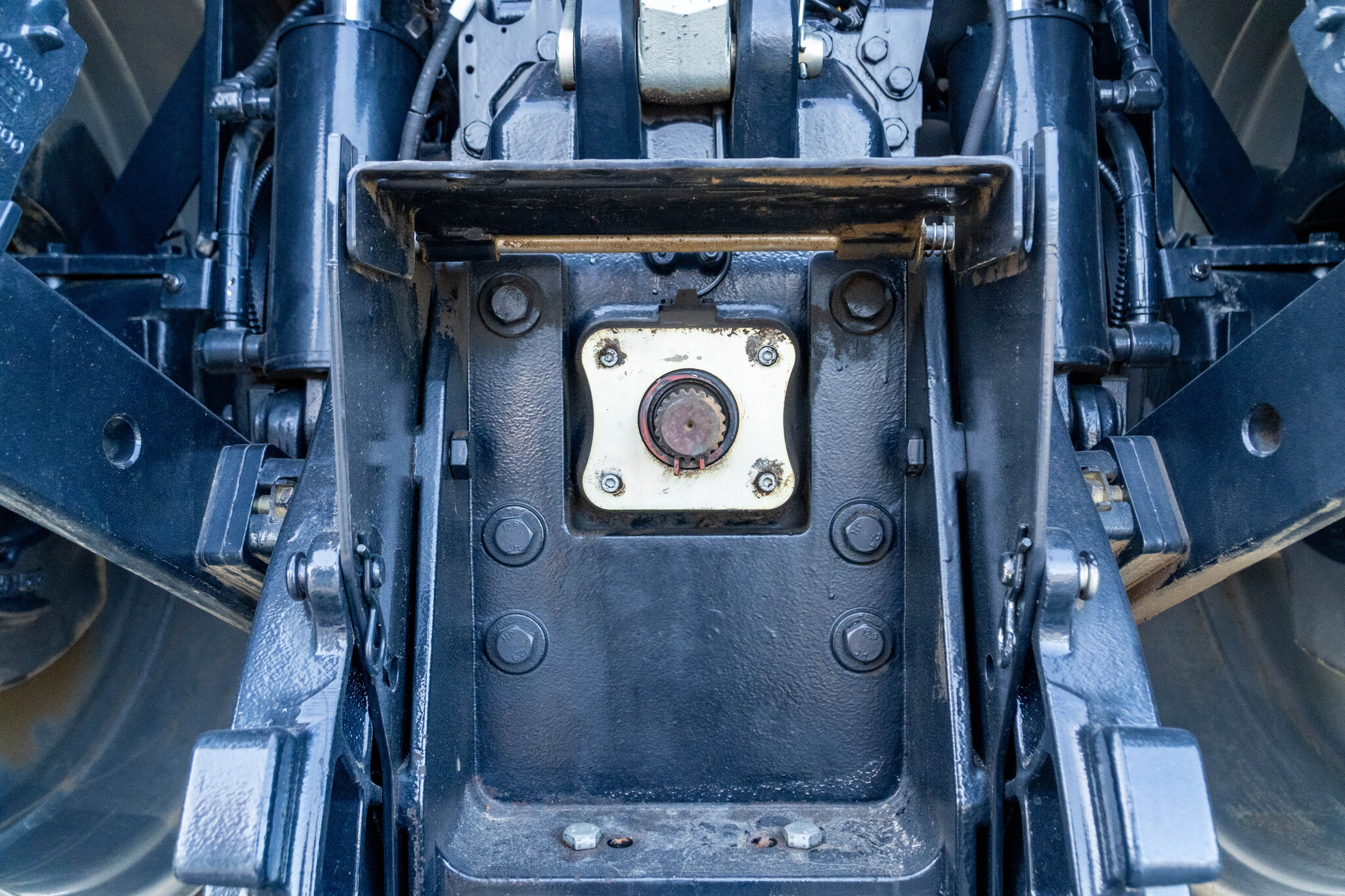 Used 2021 Case IH Magnum 240 CVX Row Crop Tractors at Koenig Equipment in Anna, OH - PhotoXL22