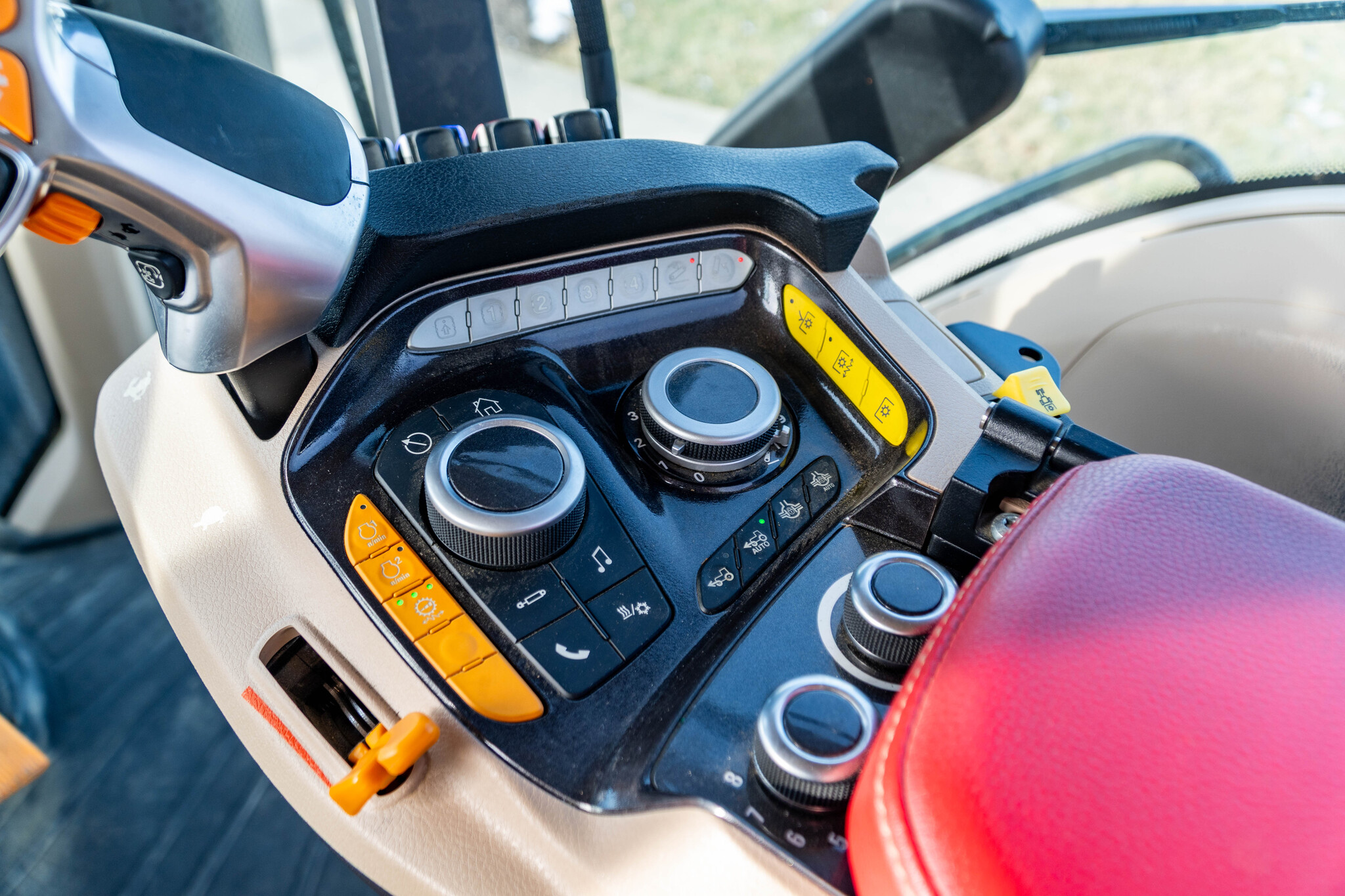 Used 2021 Case IH Magnum 240 CVX Row Crop Tractors at Koenig Equipment in Anna, OH - PhotoXL32