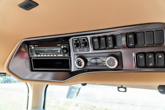 Used 2021 Case IH Magnum 240 CVX Row Crop Tractors at Koenig Equipment in Anna, OH - Photo36