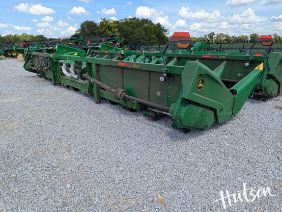 Photo of 2025 John Deere CR 12