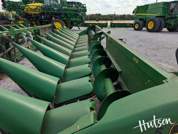 Photo of 2025 John Deere CR 12