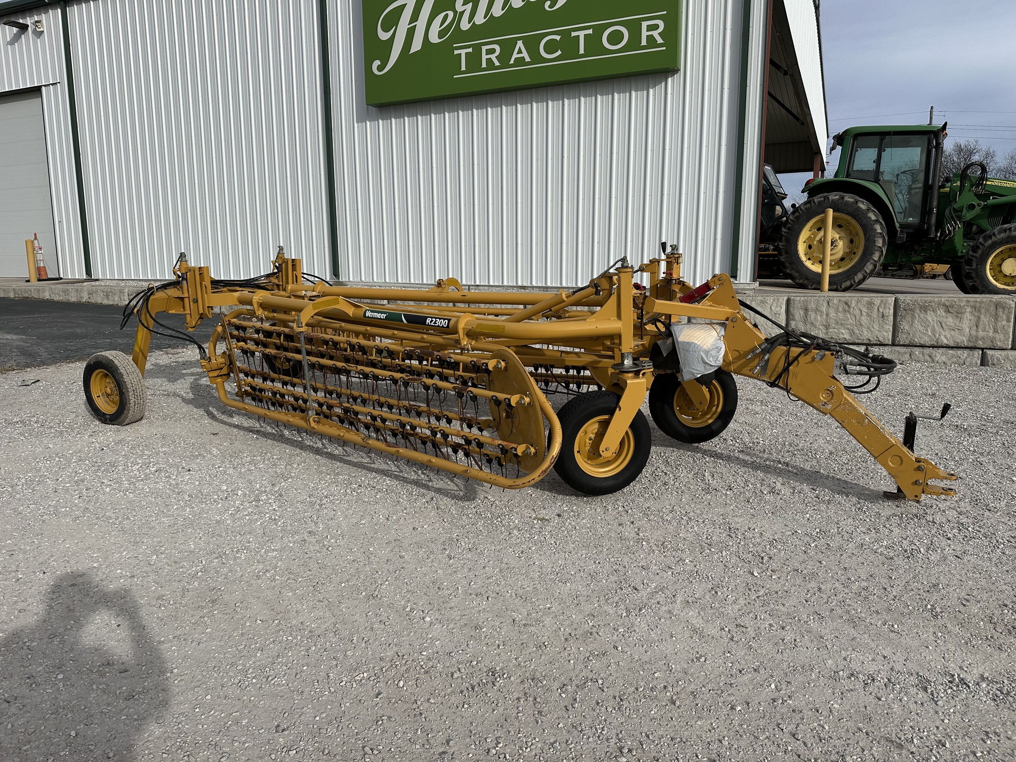  2015 Vermeer R2300 at Heritage Tractor in Joplin, MO