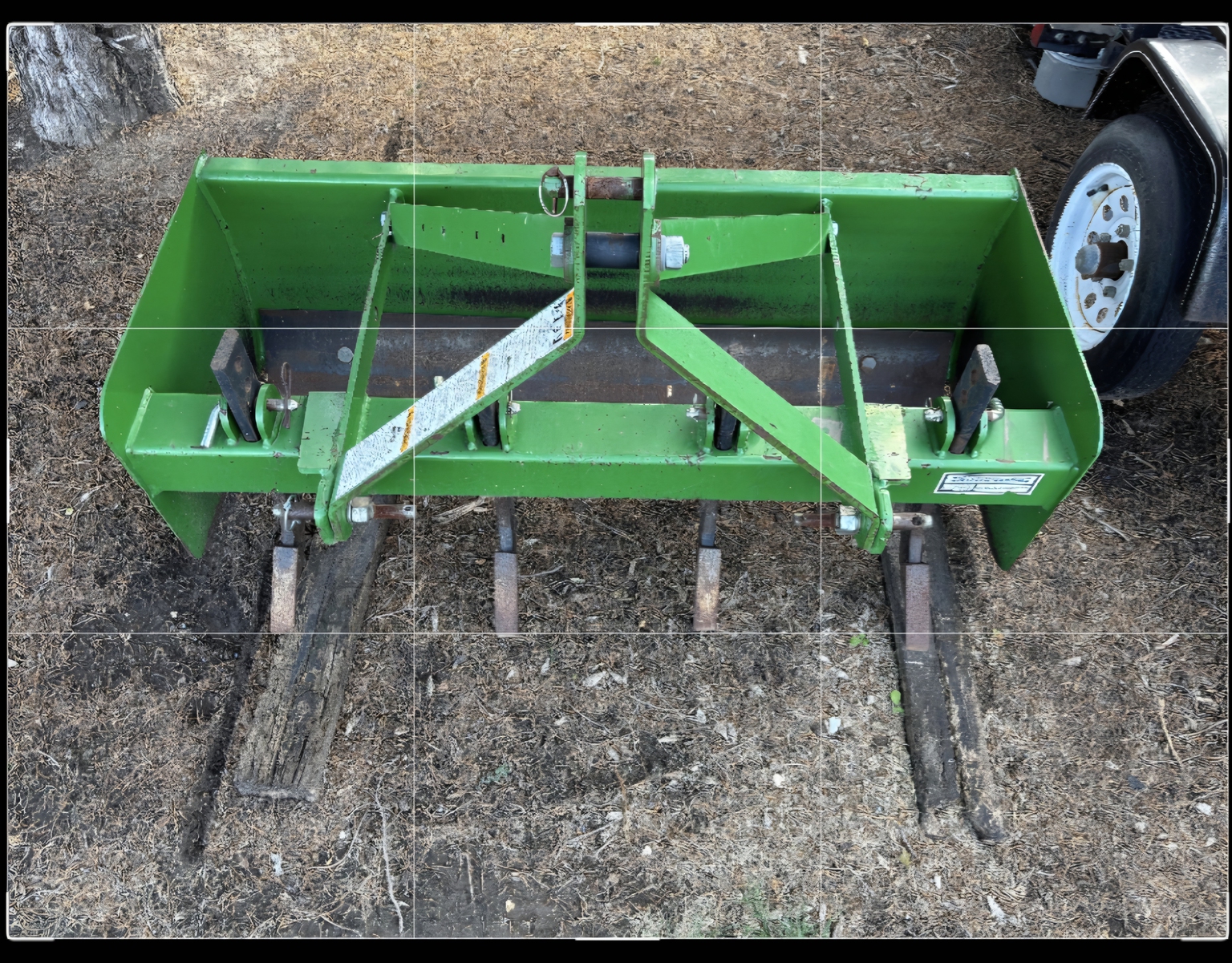 2010 Frontier BB1048L Image 6