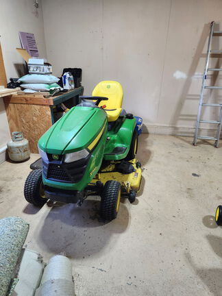 Photo of 2022 John Deere X390
