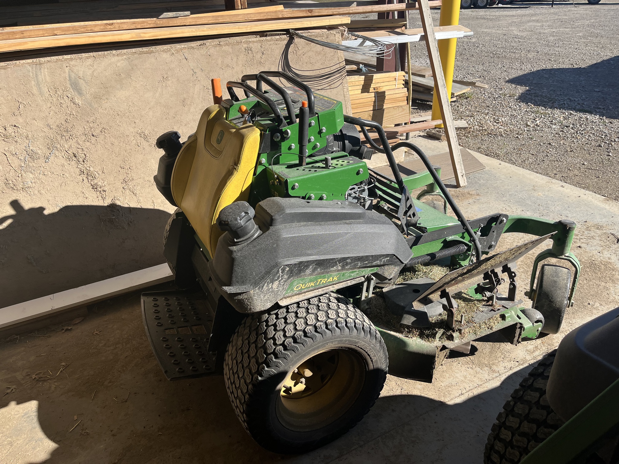  2024 John Deere Q850M at Heritage Tractor in Pittsburg, KS