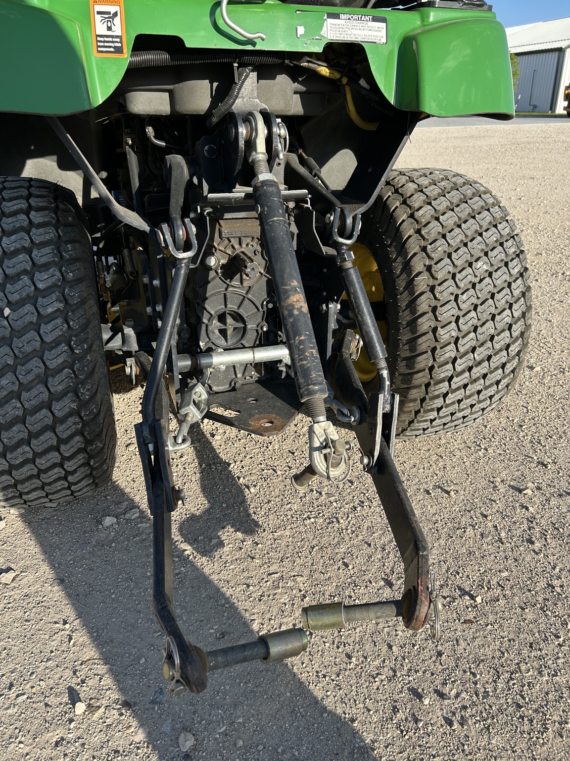 2010 John Deere 2305 Image 14