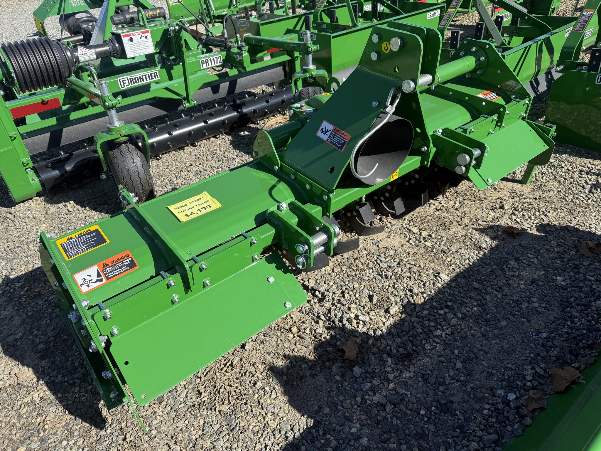 2024 Frontier RT3081 Image 1