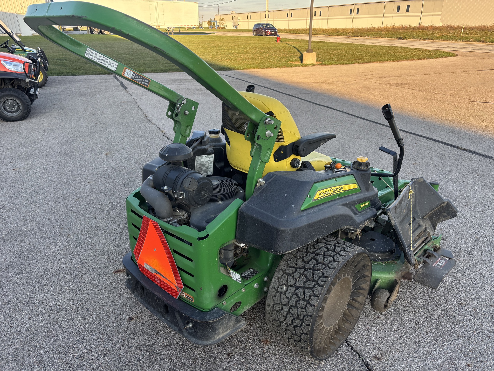 Used 2013 John Deere Z950R Zero Turn Mowers at Koenig Equipment in Botkins, OH - PhotoXL2