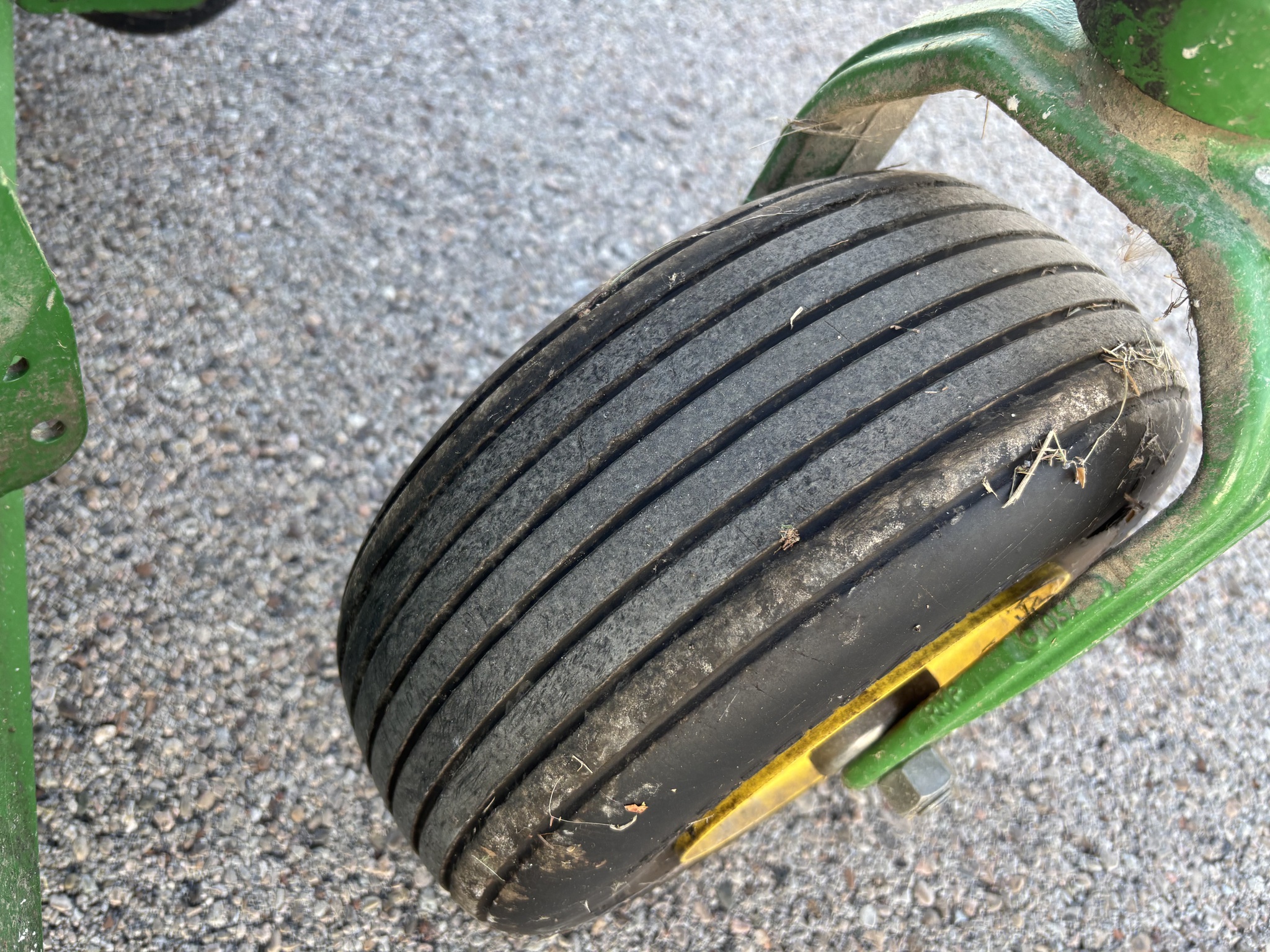 Used 2013 John Deere Z950R Zero Turn Mowers at Koenig Equipment in Botkins, OH - PhotoXL15