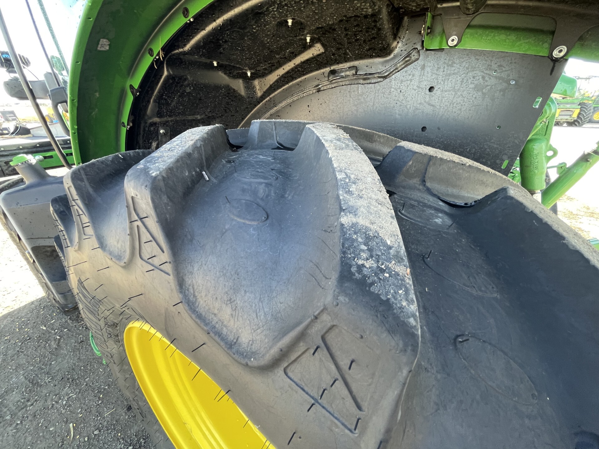 2025 John Deere 6R 120 Image 10