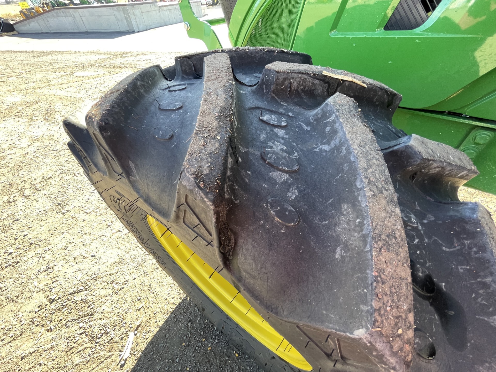 2025 John Deere 6R 120 Image 12