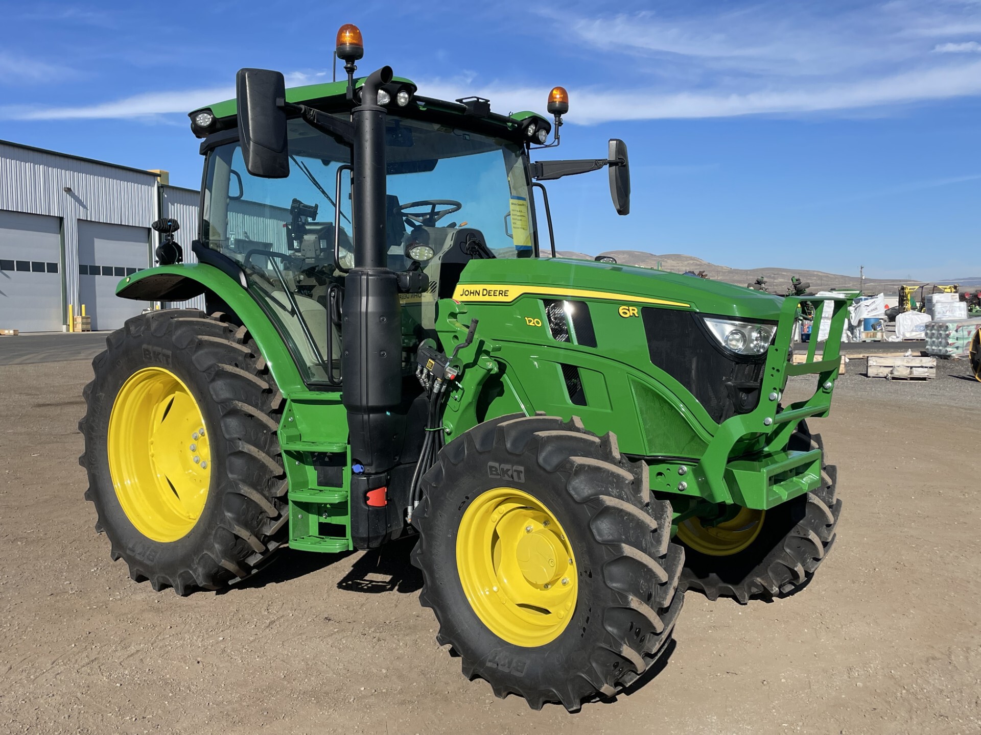 2025 John Deere 6R 120 Image 3