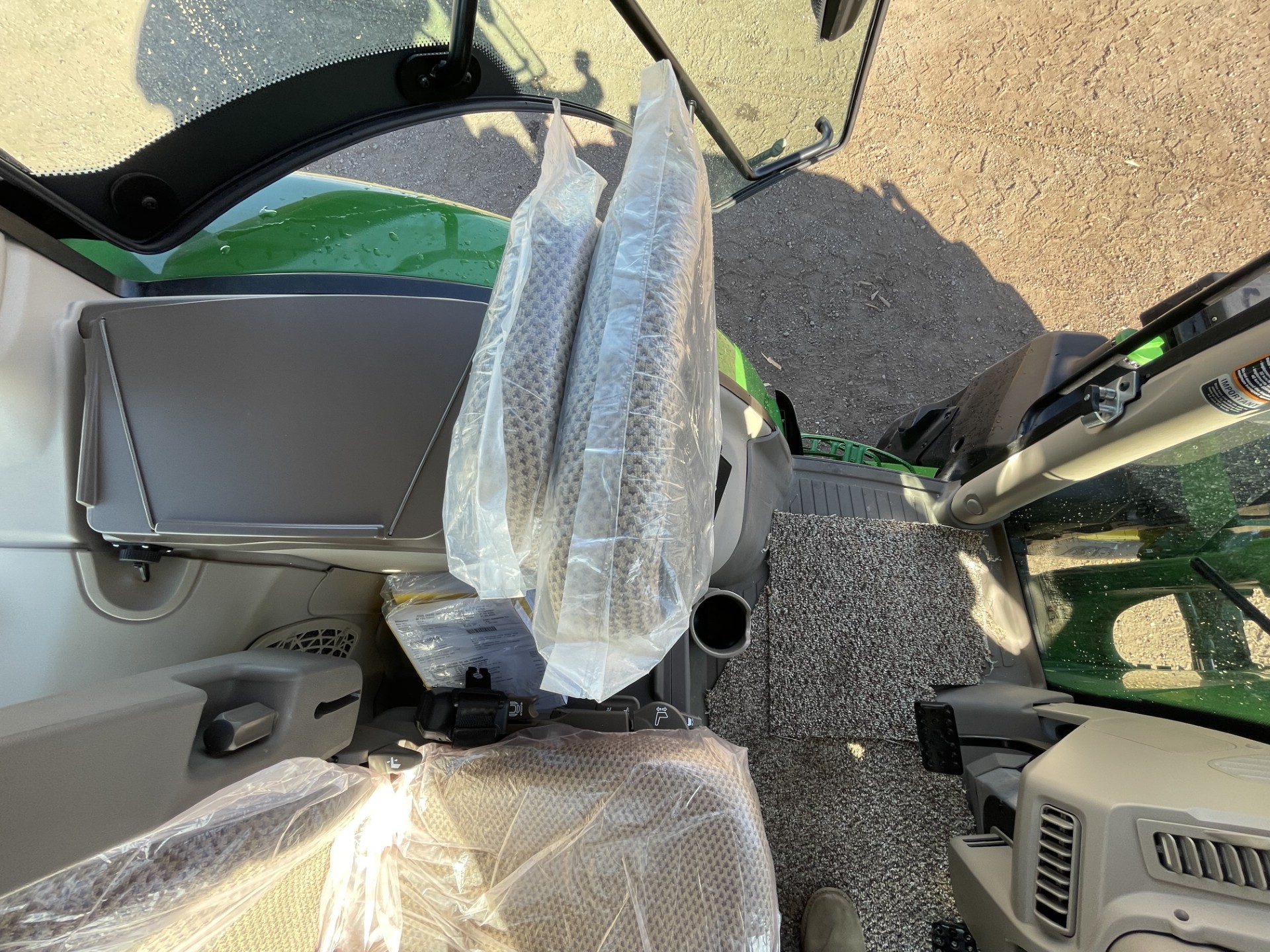 2025 John Deere 6R 120 Image 26