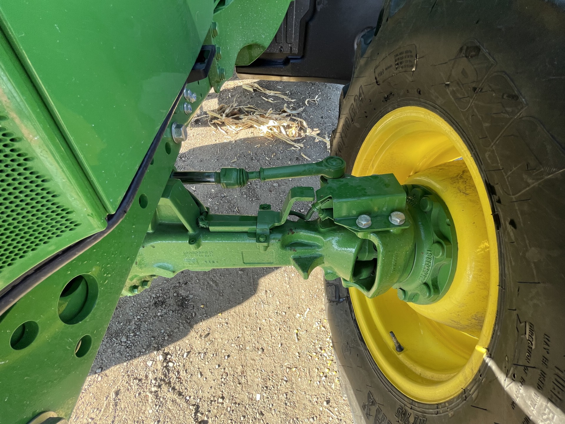 2025 John Deere 6R 120 Image 14