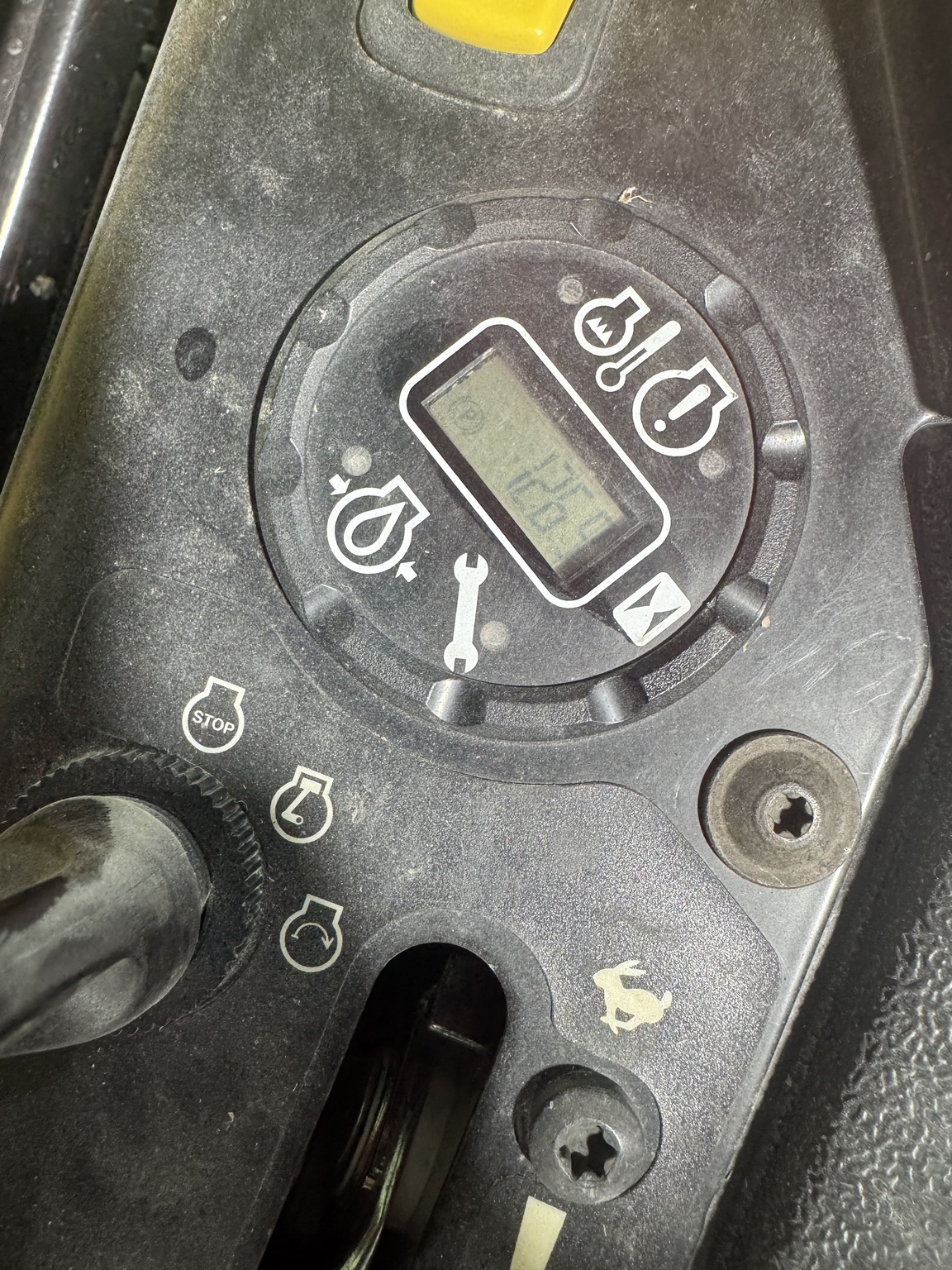 2022 John Deere Z950M Image 5